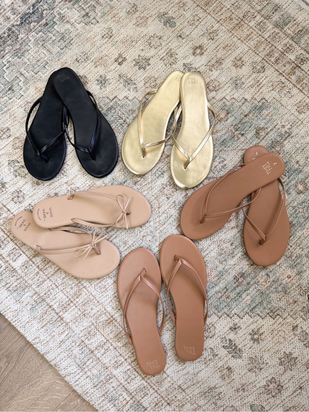 Time & Tru Shade and Shore Flip Flops 6 7